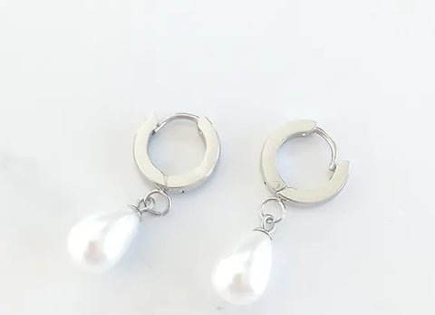 Pearly Teardrop - Silver